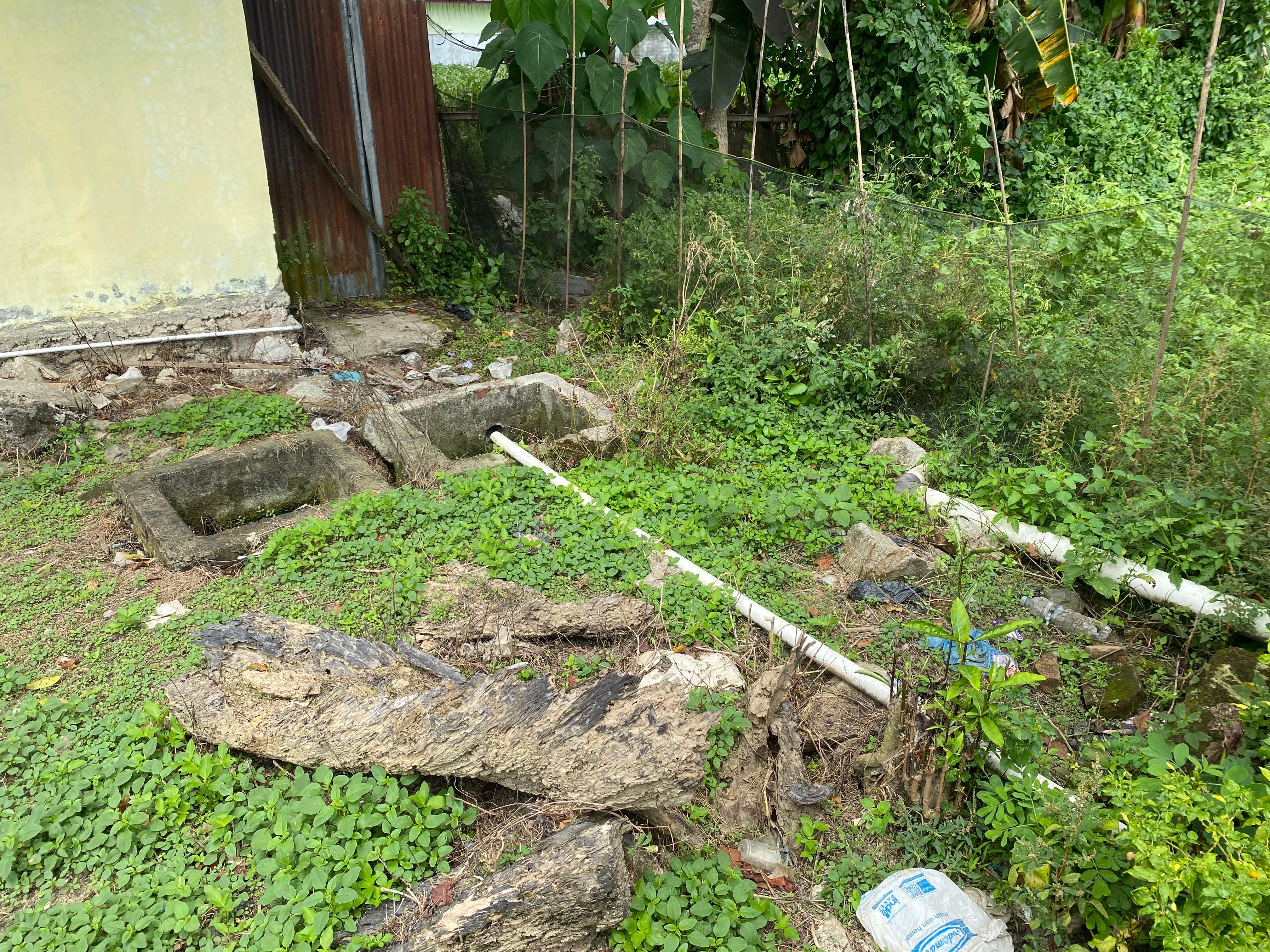 Survei Saluran Air Limbah di Desa Pilohayanga