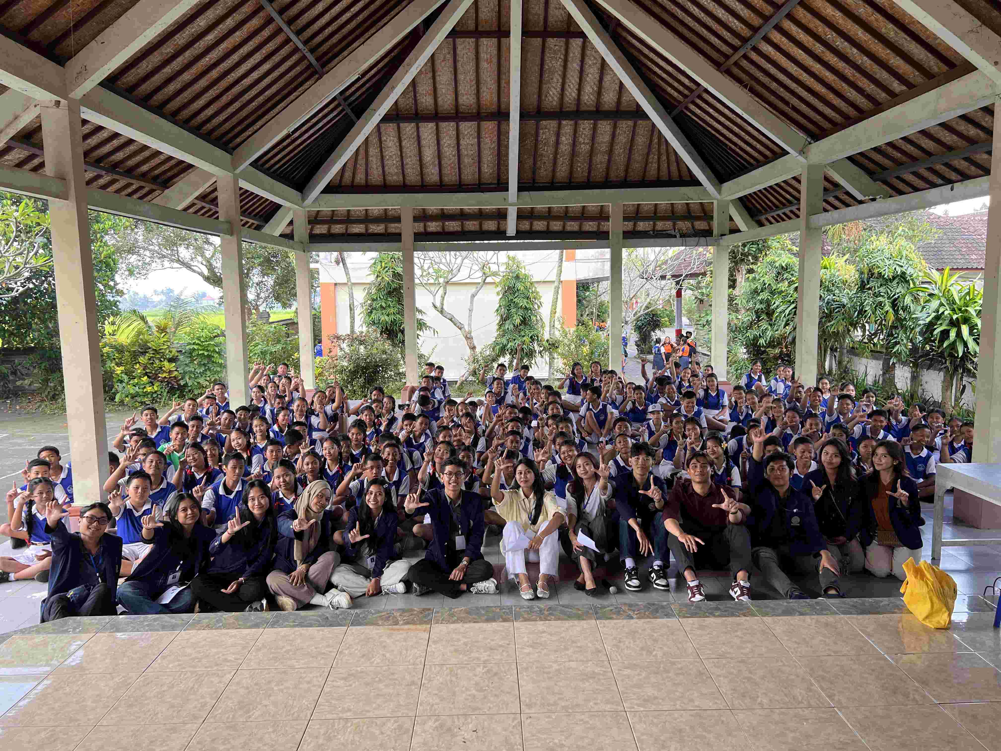 Sosialisa SMP Negeri 3 atau SMP Negeri 4 Ubud